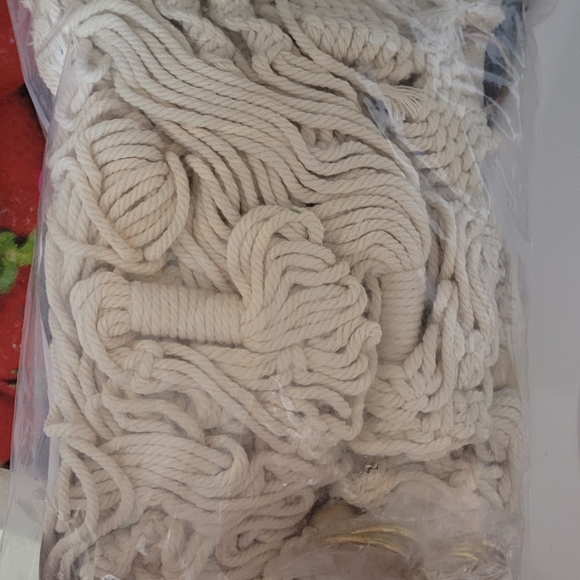 Heymdi Macrame Plant Hangers Pack of 5 with hooks - Picture 5 of 7